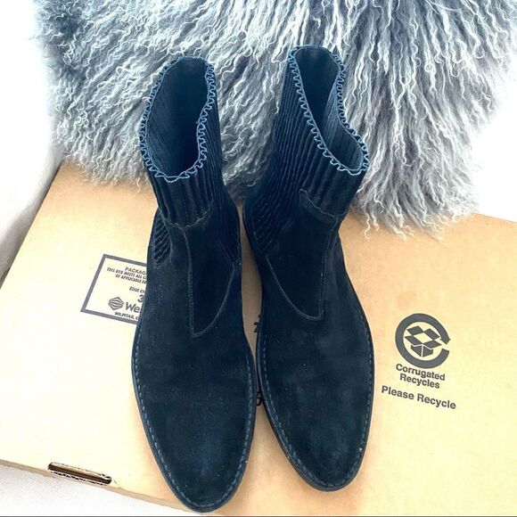 balenciaga stiv.t pelle s.gomma suede chelsea boot - Picture 2 of 8